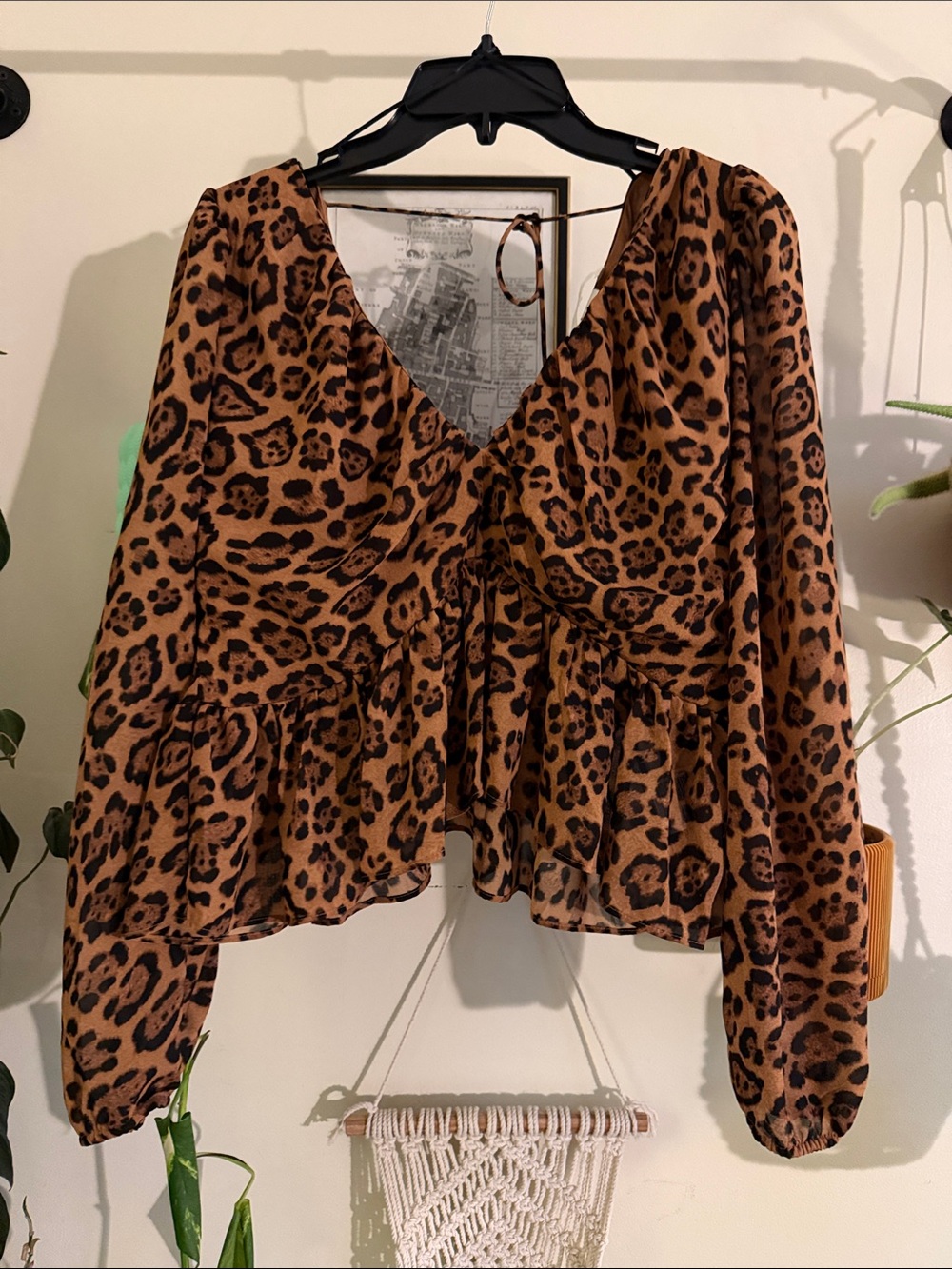H&M Brown Leopard Print V-Neck Ruffle Blouse